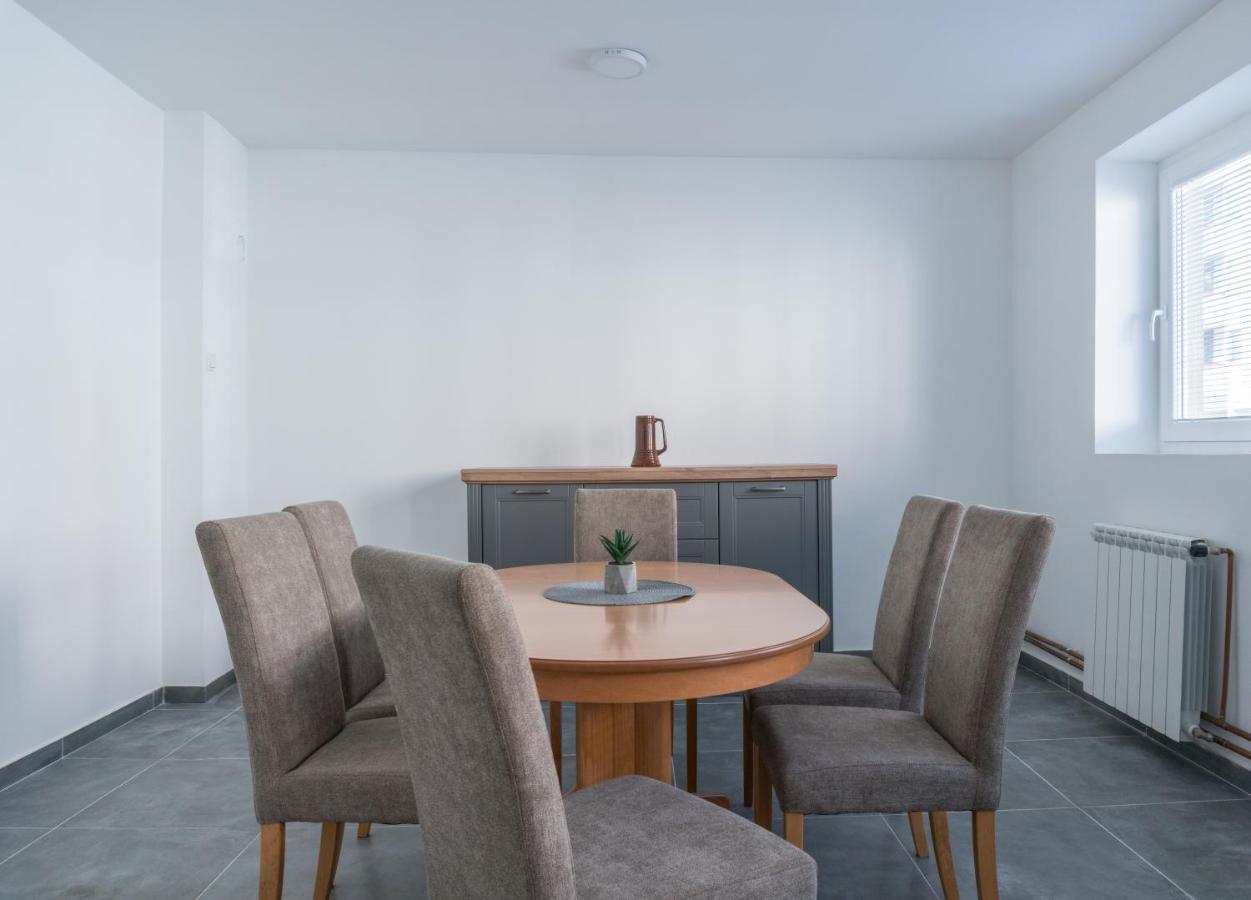 Gerardus Apartmani Вршац Экстерьер фото